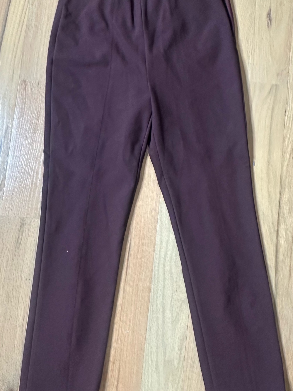 Vince Oxblood Pintuck Crop Flare Pants - Picture 3 of 3